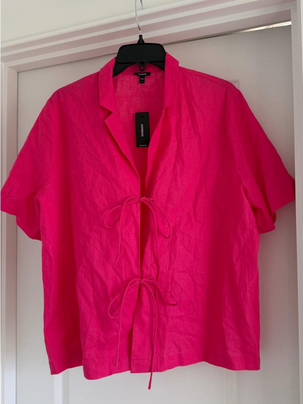 Express Fuchsia Short-Sleeve Linen Top